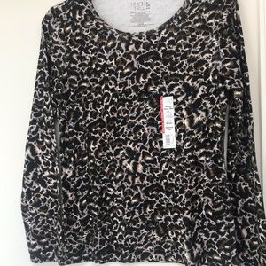 NWT Long sleeve Scoop Neck Tee. Animal Print.